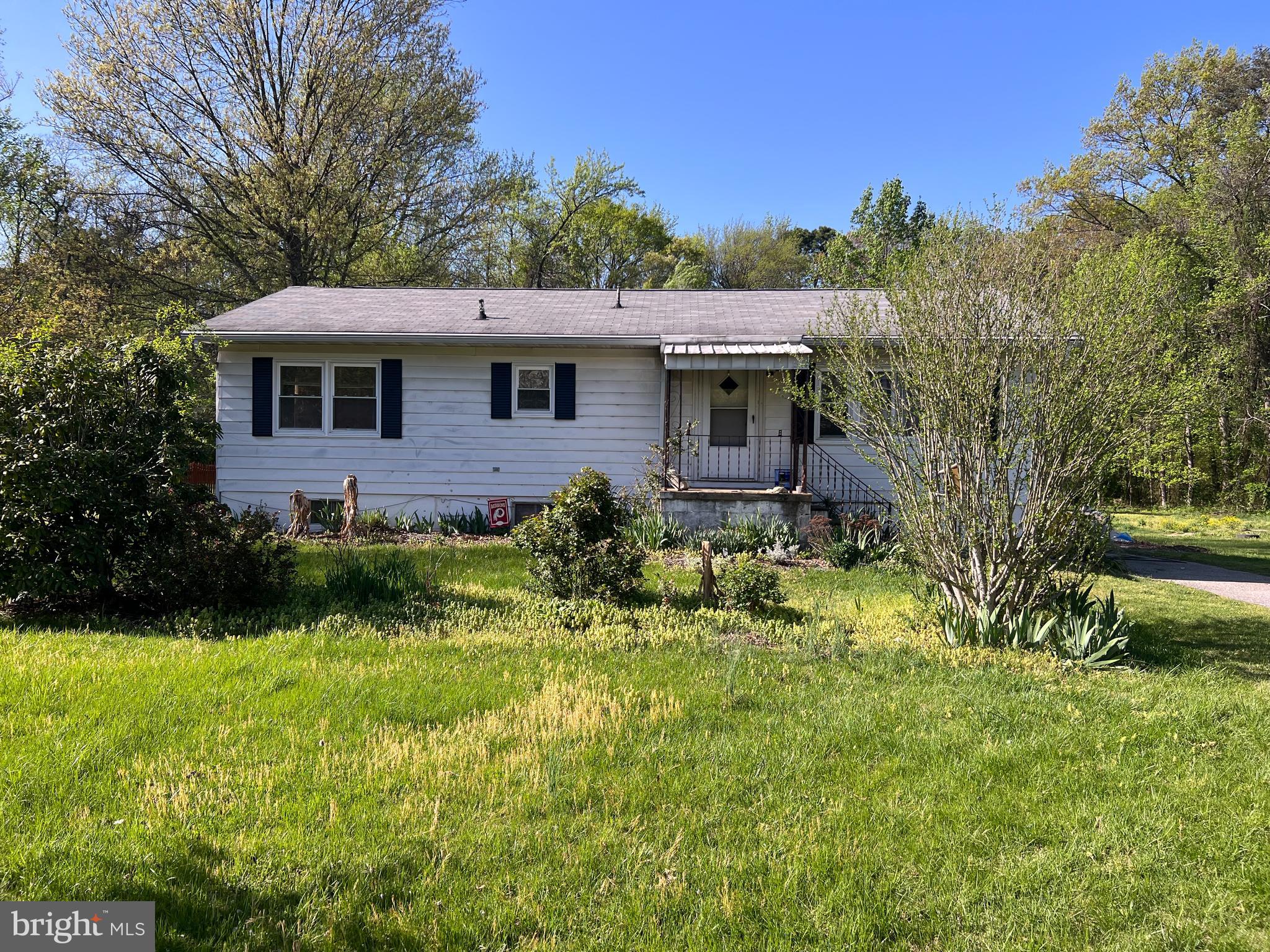 648 Powhatan Beach Road Pasadena, MD 21122 - Photo 3 of 13 Gallery Image 3