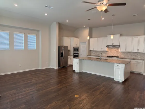 $3,400 | 122 La Cima, Boerne, TX 78006