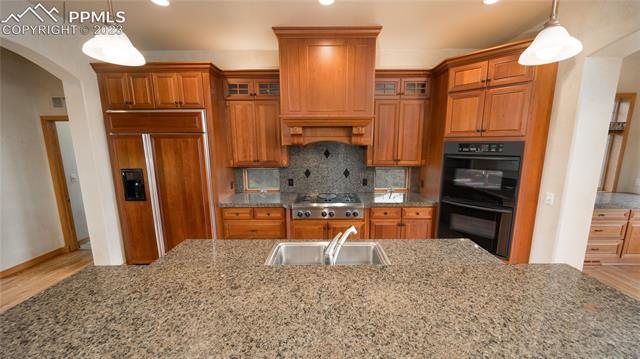 4572 Stonehill Road Colorado Springs, CO 80918 - Photo 11 of 44 Gallery Image 11