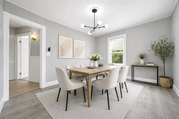 $1,900 | 29-31 Auburn Street, Unit 2L, Everett, MA 02149