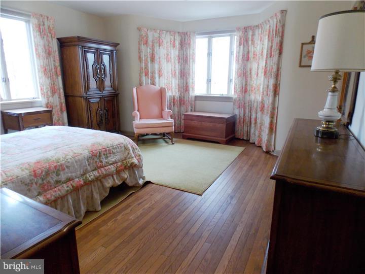 197 Crosswicks Chesterfield Road Chesterfield, NJ 08515 - Photo 11 of 16 Bedroom