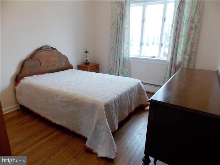 197 Crosswicks Chesterfield Road Chesterfield, NJ 08515 - Photo 13 of 16 Bedroom