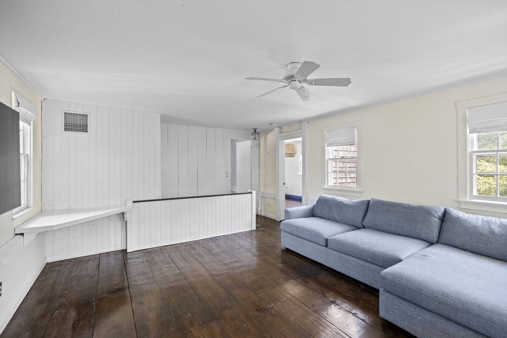 688 Main Street Hingham, MA 02043 - Photo 30 of 42