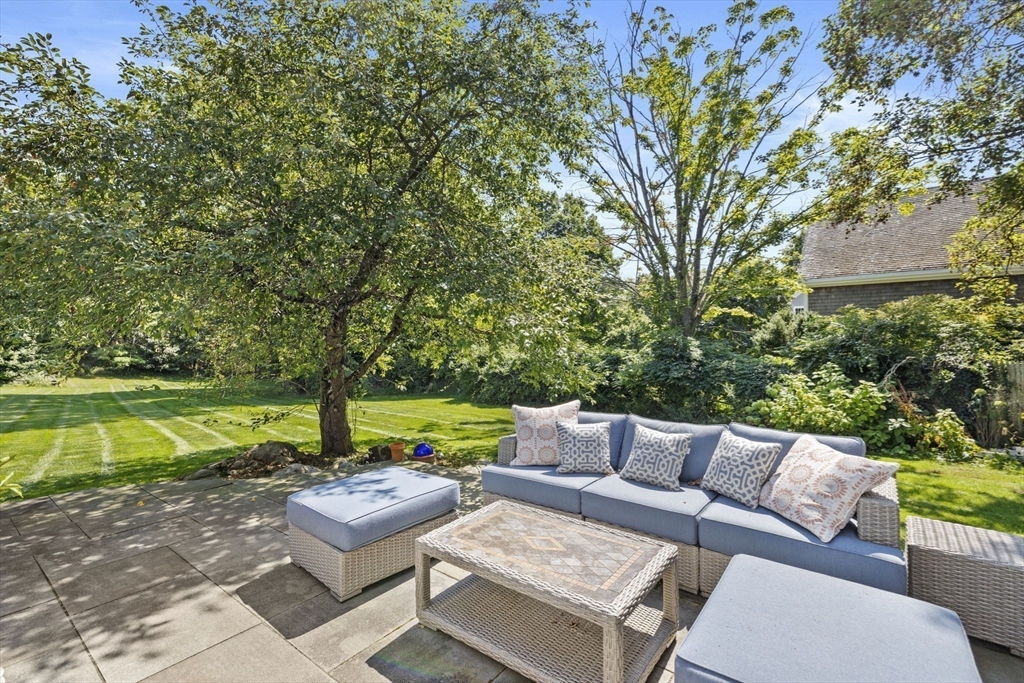 688 Main Street Hingham, MA 02043 - Photo 32 of 42