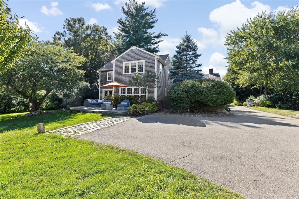 688 Main Street Hingham, MA 02043 - Photo 33 of 42