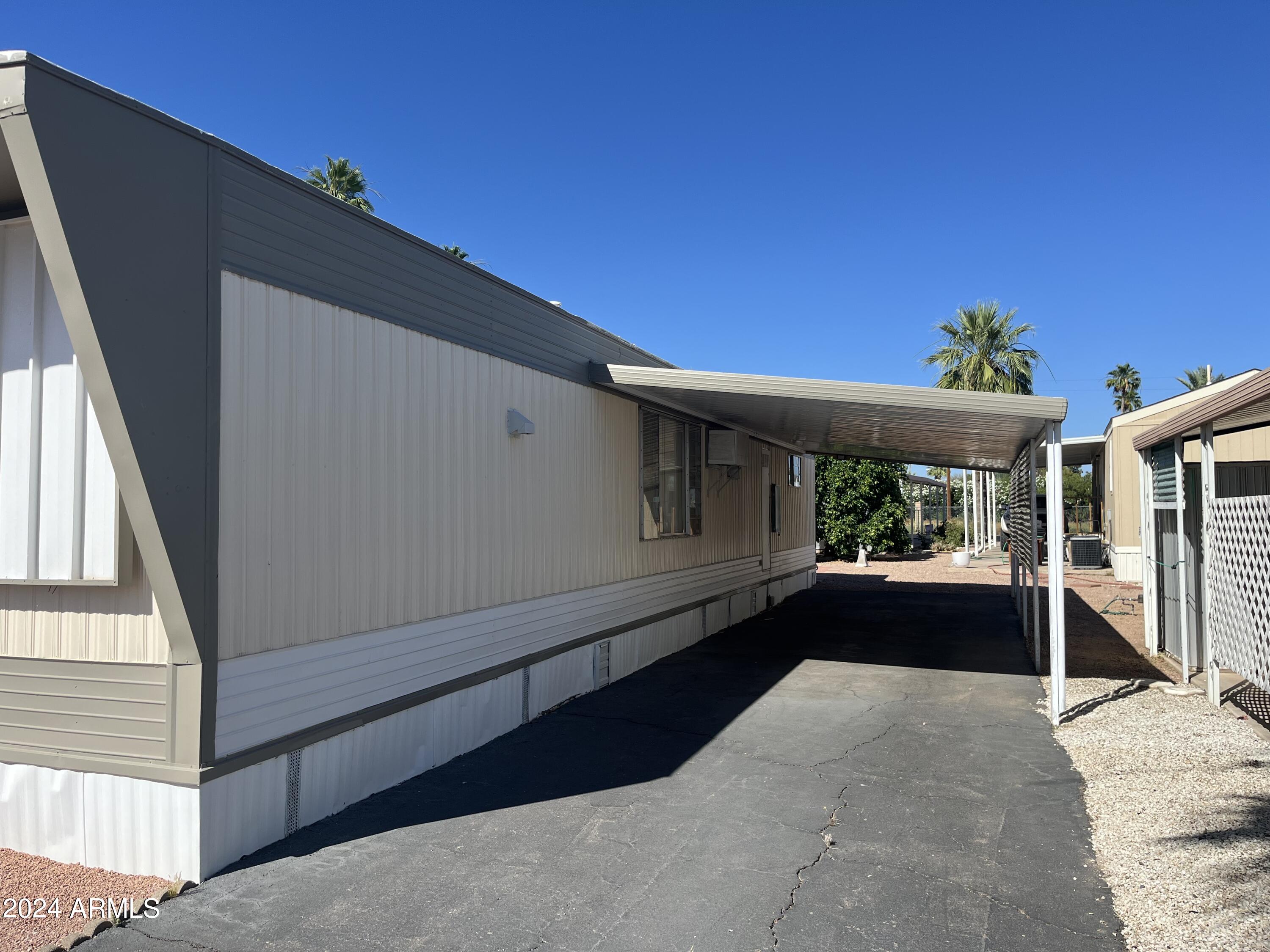 44 South Hawes Road, Unit B3 Mesa, AZ 85208 - Photo 3 of 41 2