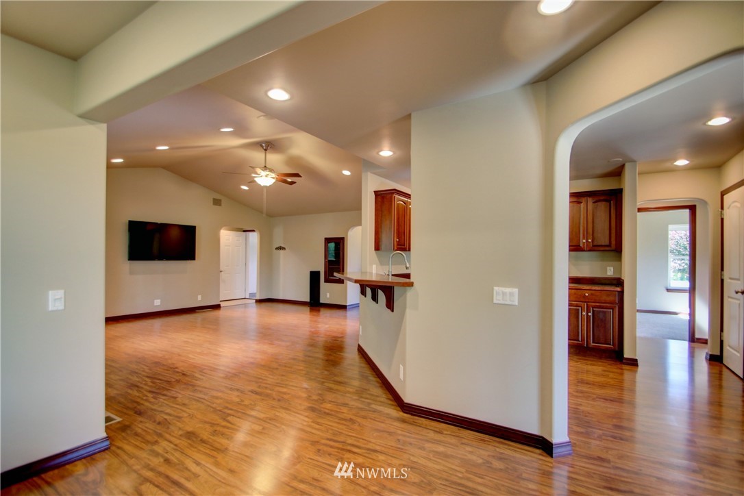 32937 Hamilton Cemetery Road Sedro-Woolley, WA 98284 - Photo 11 of 40 Gallery Image 11
