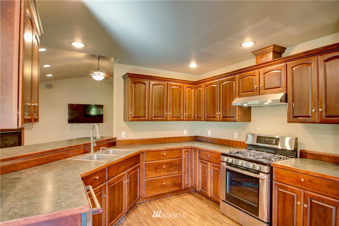 32937 Hamilton Cemetery Road Sedro-Woolley, WA 98284 - Photo 13 of 40 Gallery Image 13