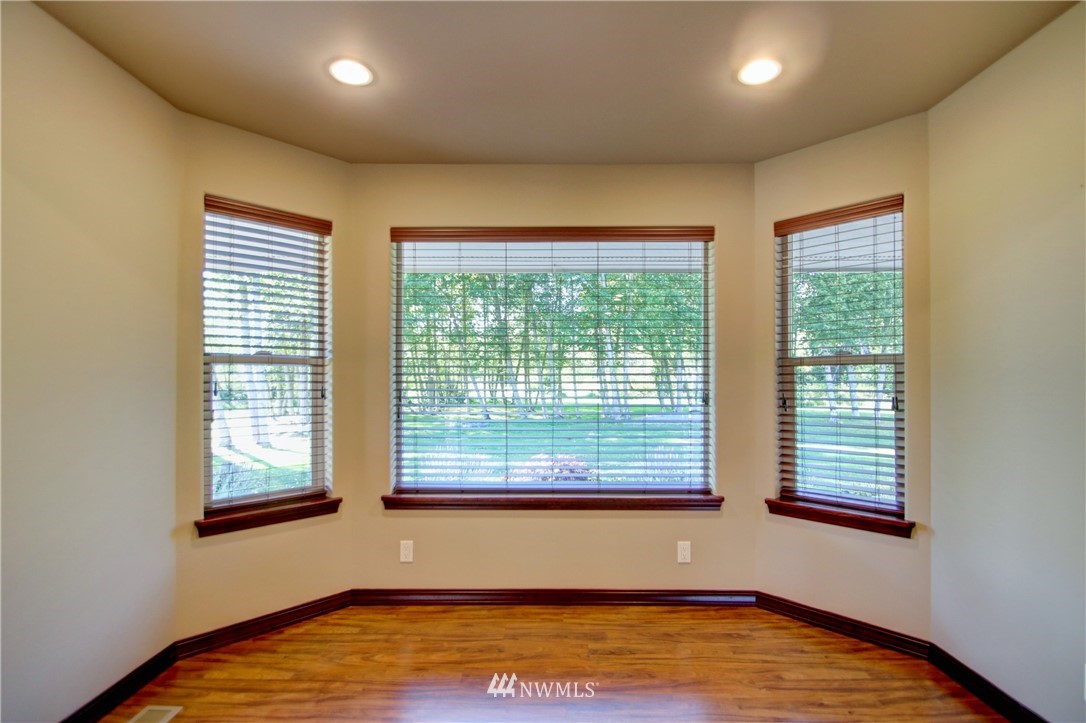32937 Hamilton Cemetery Road Sedro-Woolley, WA 98284 - Photo 17 of 40 Gallery Image 17
