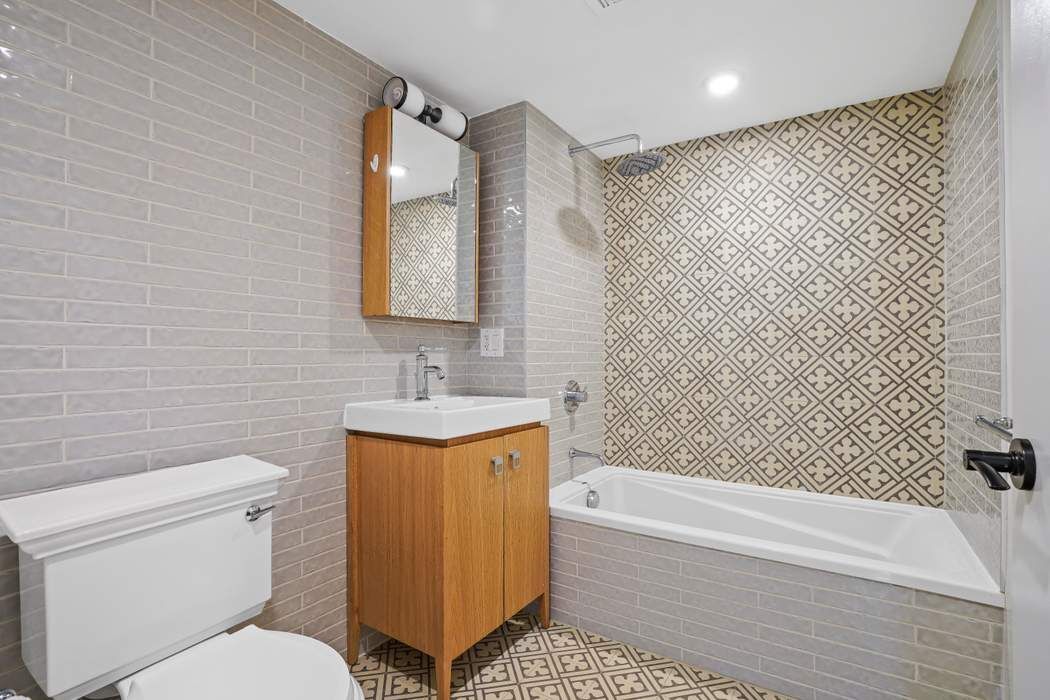 449 Decatur Street, Unit 2A Brooklyn, NY 11233 - Photo 11 of 13