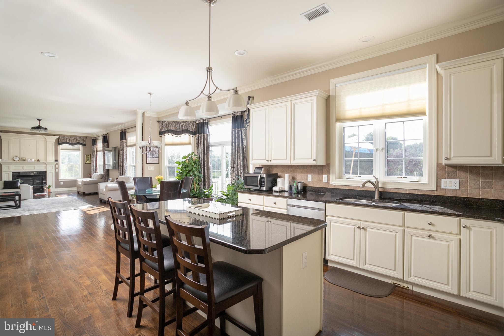 13 Legends Lane Columbus, NJ 08022 - Photo 12 of 49