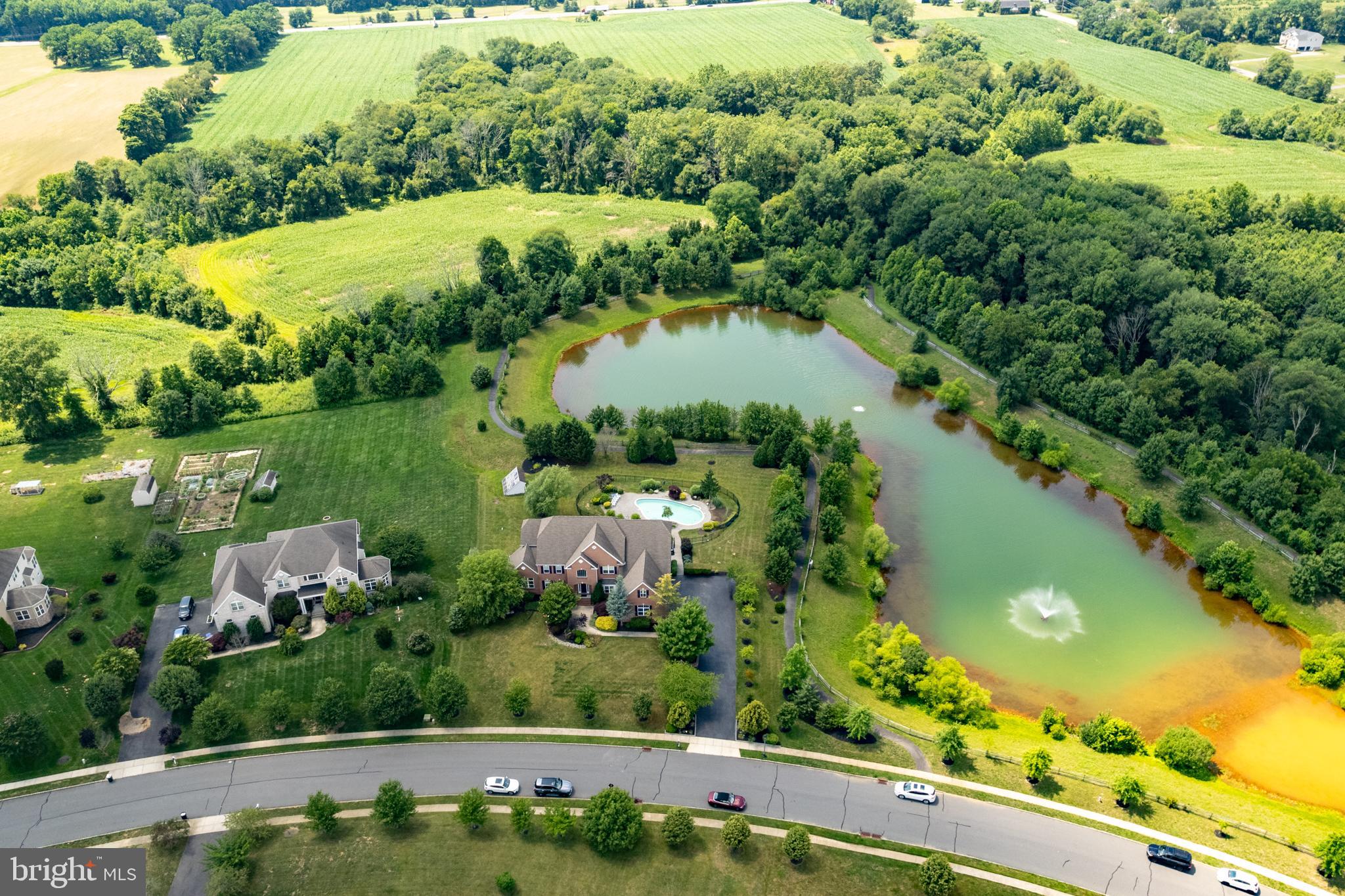 13 Legends Lane Columbus, NJ 08022 - Photo 3 of 49