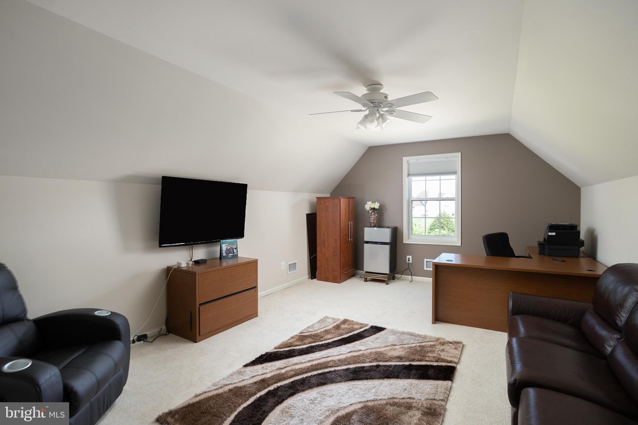 13 Legends Lane Columbus, NJ 08022 - Photo 34 of 49