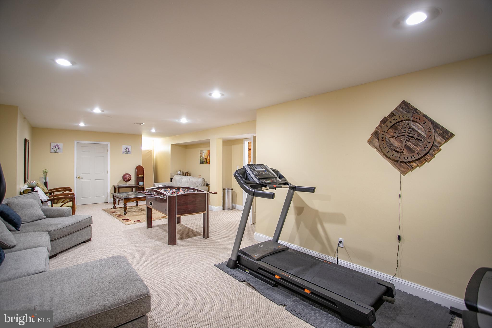 13 Legends Lane Columbus, NJ 08022 - Photo 38 of 49