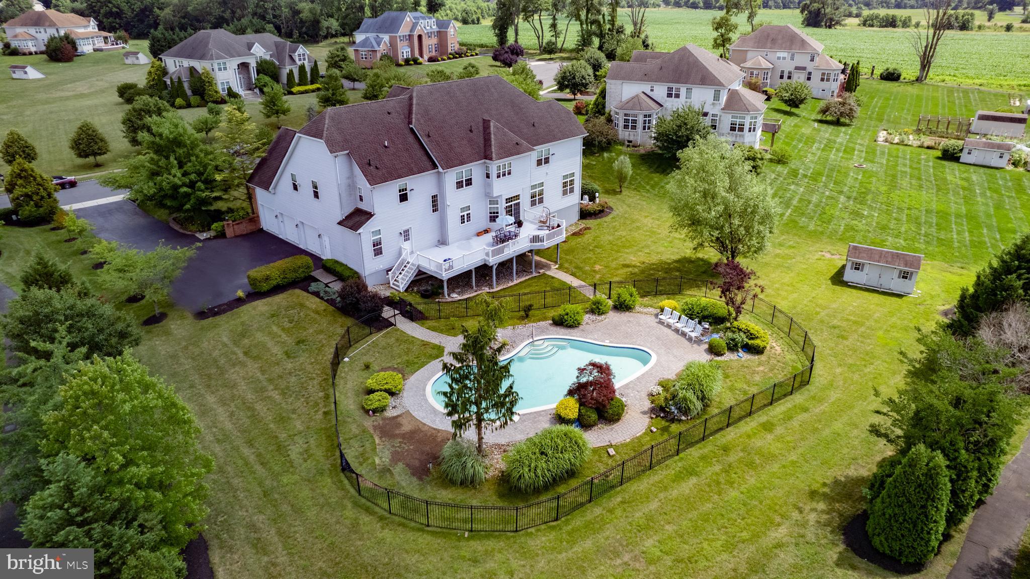 13 Legends Lane Columbus, NJ 08022 - Photo 39 of 49