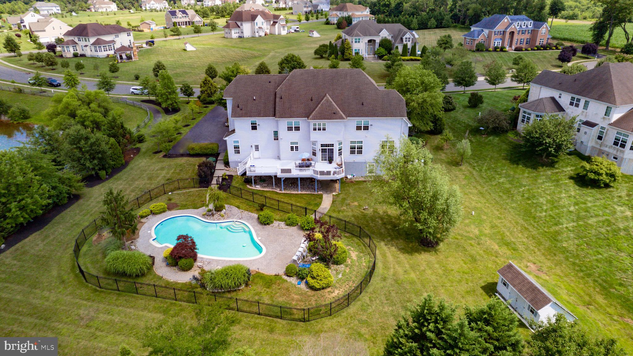 13 Legends Lane Columbus, NJ 08022 - Photo 40 of 49