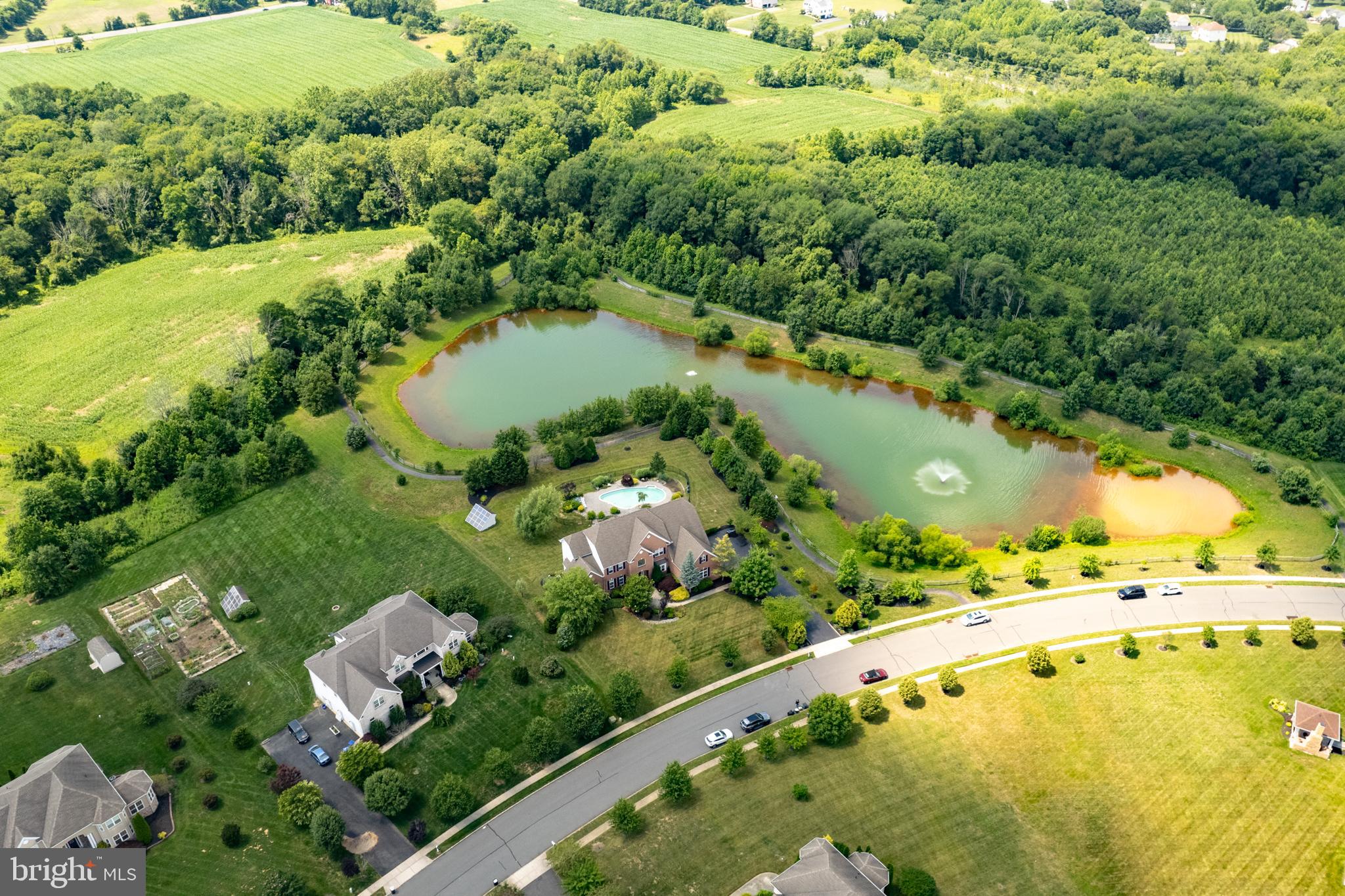 13 Legends Lane Columbus, NJ 08022 - Photo 4 of 49