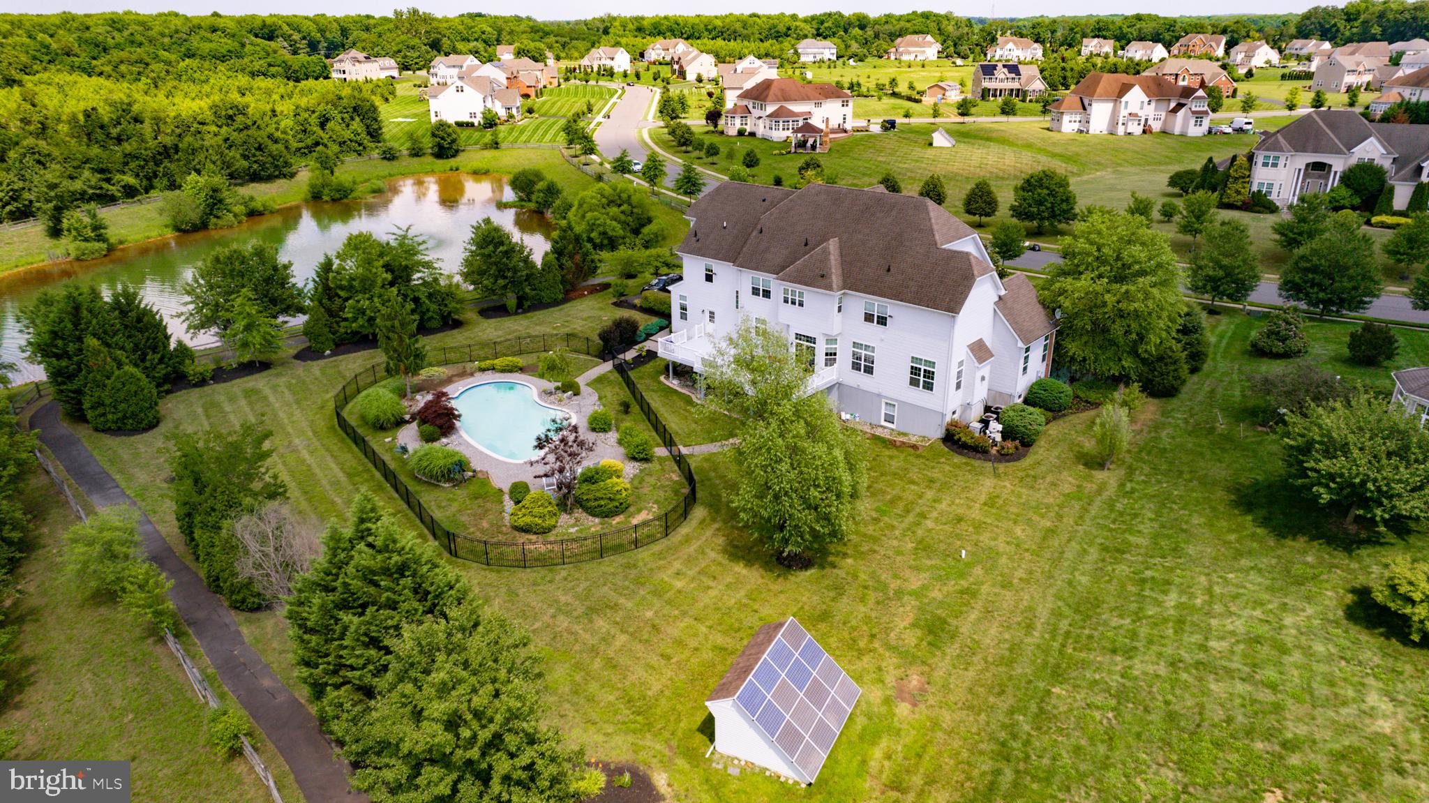 13 Legends Lane Columbus, NJ 08022 - Photo 41 of 49