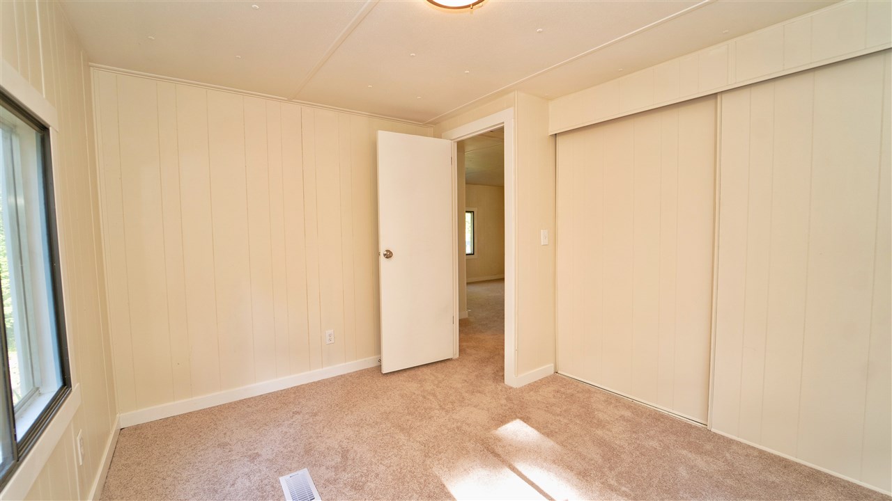 36312 North Findley Road Deer Park, WA 99006 - Photo 11 of 26 Gallery Image 11