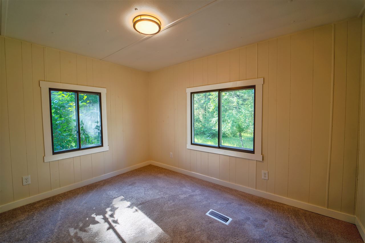 36312 North Findley Road Deer Park, WA 99006 - Photo 12 of 26 Gallery Image 12