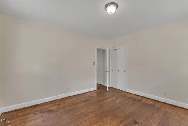 $1,190,000 | 1213 Walnut Street, Cary, NC 27511