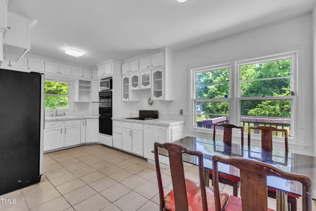$1,190,000 | 1213 Walnut Street, Cary, NC 27511