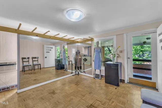 $1,190,000 | 1213 Walnut Street, Cary, NC 27511