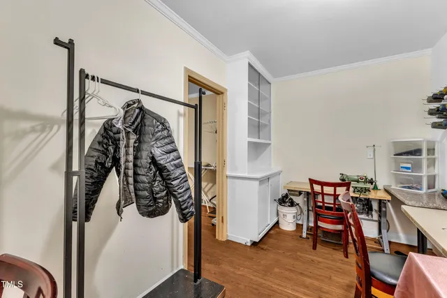 $1,190,000 | 1213 Walnut Street, Cary, NC 27511