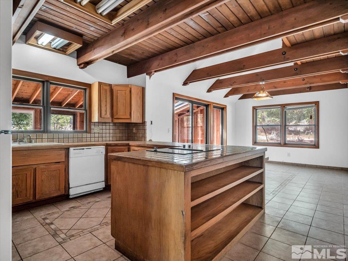 800 Foothill Road Gardnerville, NV 89460 - Photo 7 of 40 Photo 7