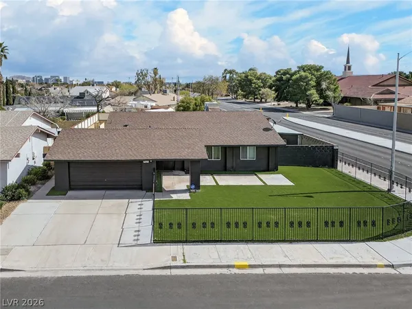 $3,300 | 5270 South Sepulveda Boulevard, Las Vegas, NV 89118