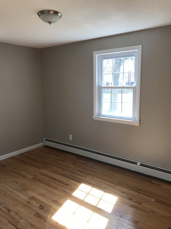 89 River Road Agawam, MA 01001 - Photo 10 of 12 Gallery Image 10