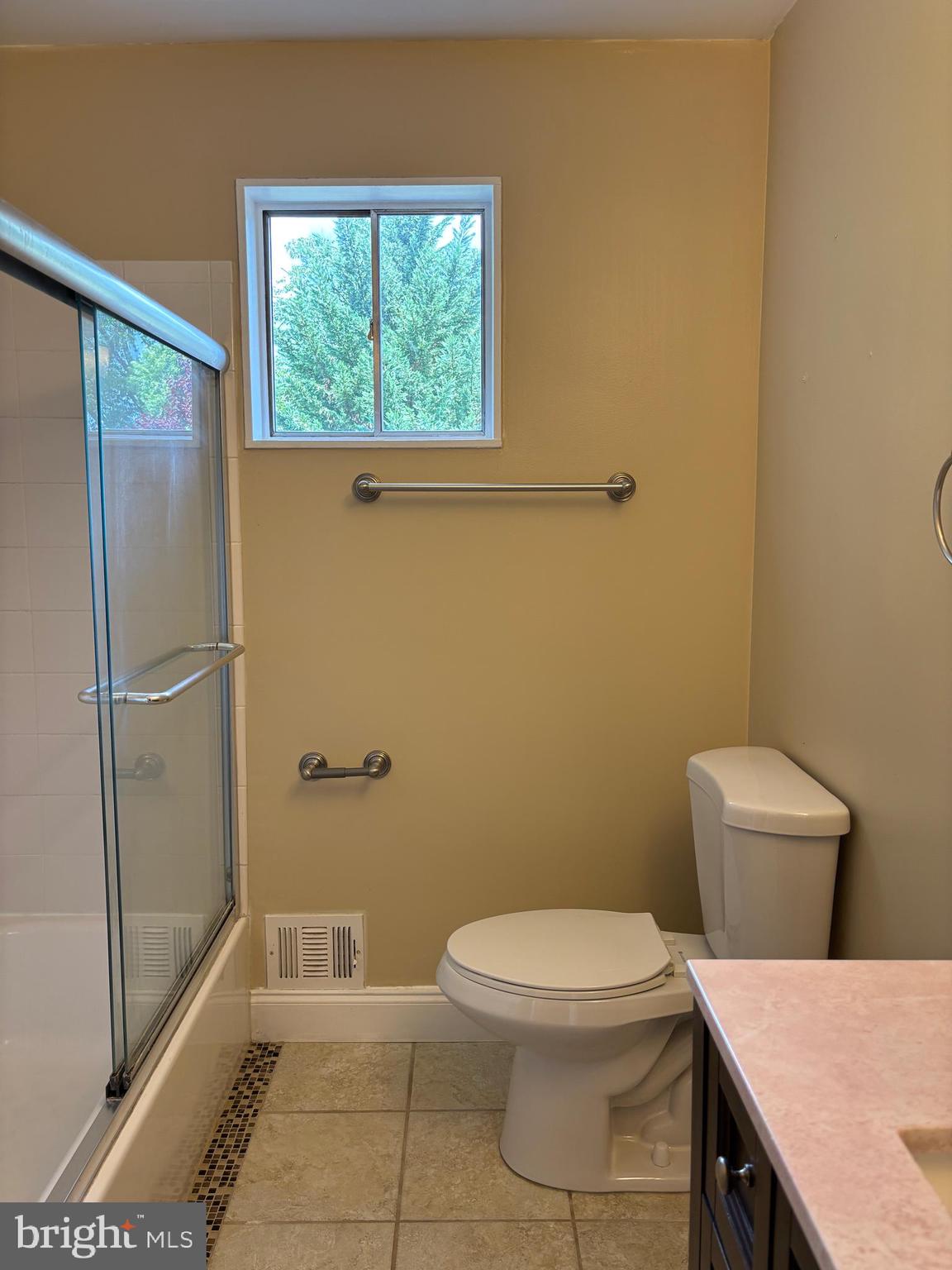 3913 Parsons Road Chevy Chase, MD 20815 - Photo 20 of 43 Hall Bath