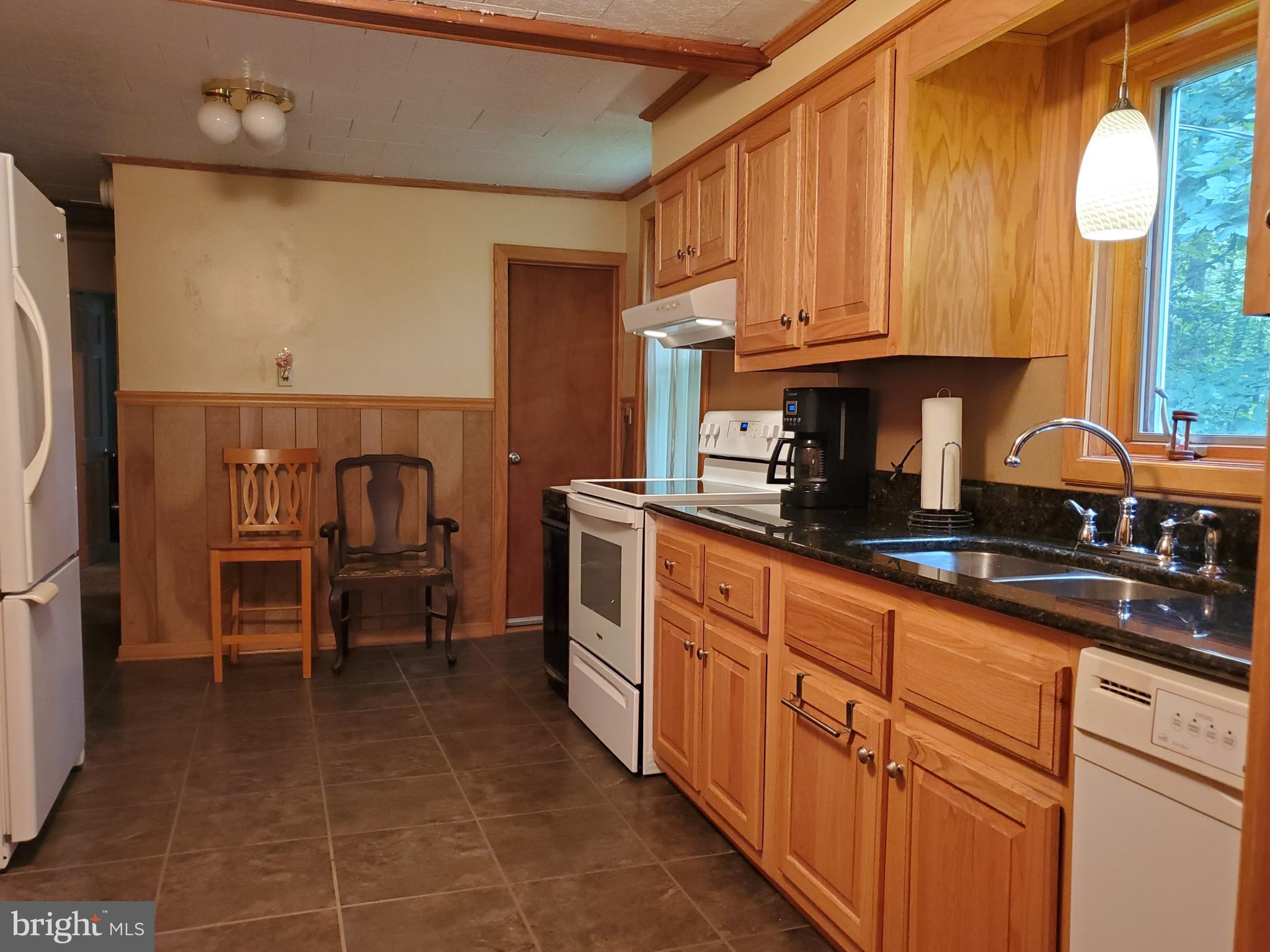 7616 Appleby Road Harrisburg, PA 17112 - Photo 8 of 32 Gallery Image 8