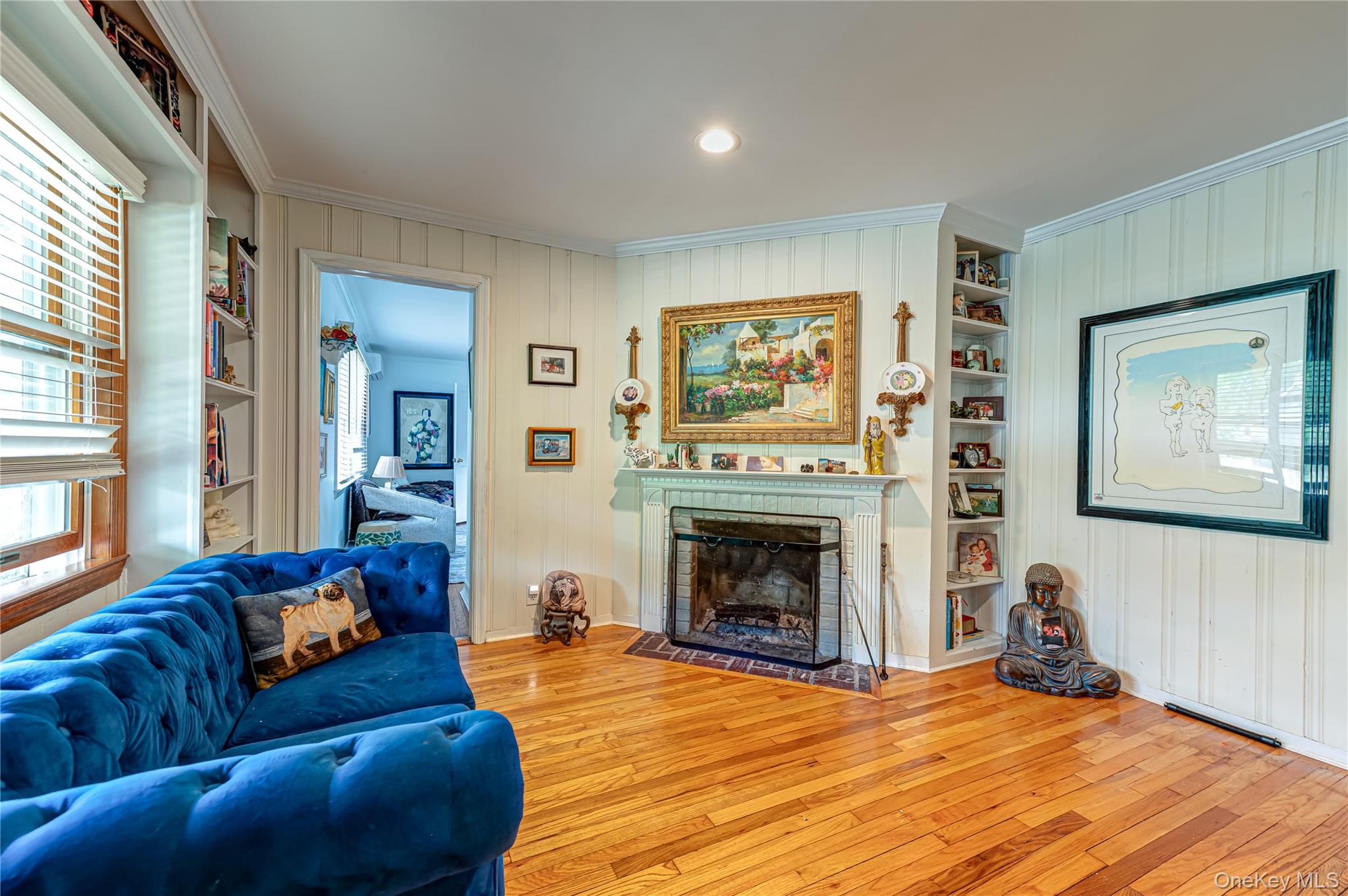 253 Melbury Road Babylon, NY 11702 - Photo 16 of 44