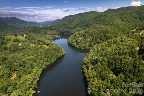 $899,000 | 300 Sweet Birch Lane, Tuckasegee, NC 28783