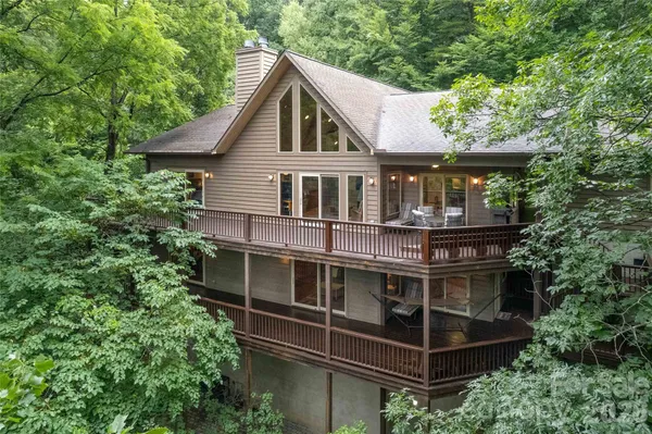 $899,000 | 300 Sweet Birch Lane, Tuckasegee, NC 28783