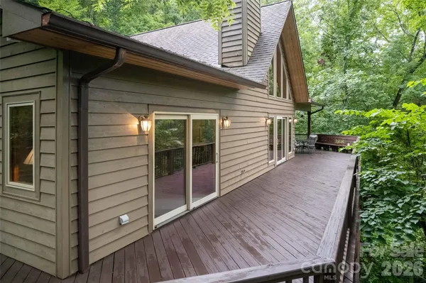 $899,000 | 300 Sweet Birch Lane, Tuckasegee, NC 28783