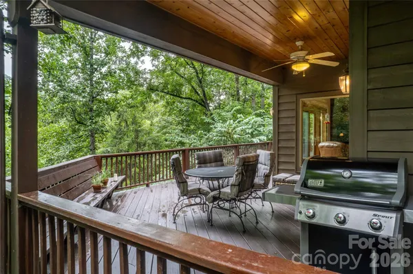 $899,000 | 300 Sweet Birch Lane, Tuckasegee, NC 28783