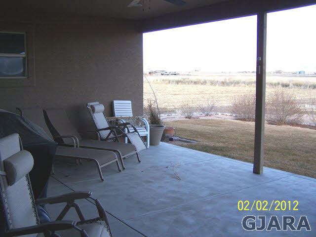 1682 14 Road Loma, CO 81524 - Photo 23 of 27 a view of a furniture window and outside view