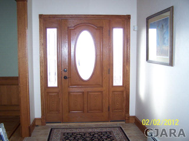 1682 14 Road Loma, CO 81524 - Photo 25 of 27 a bathroom with a mirror a sink and a window