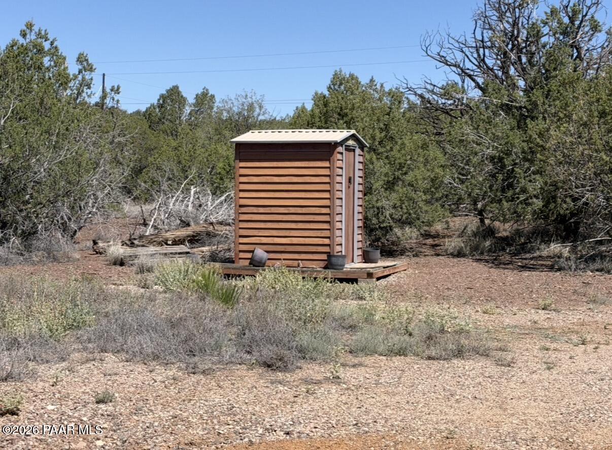 2450 Roberts Road Ash Fork, AZ 86320 - Photo 6 of 12 IMG_2647