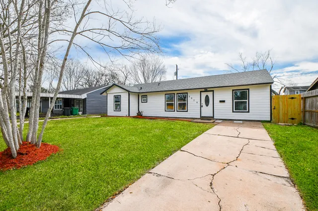 $234,900 | 5814 Belneath Street, Houston, TX 77033