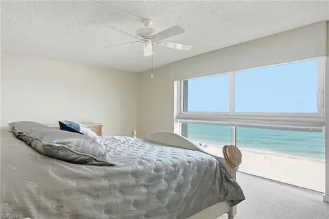 $999,000 | 3951 Gulf Shore Boulevard North, Unit 302, Naples, FL 34103