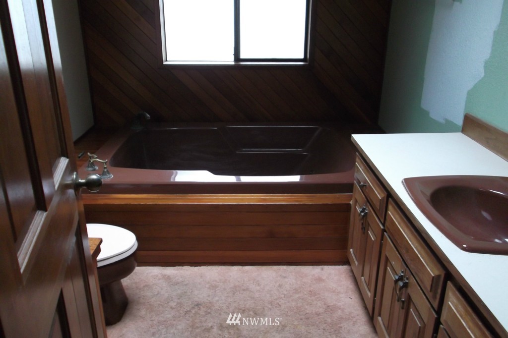 6153 Shamrock Road Maple Falls, WA 98266 - Photo 16 of 19 Gallery Image 16