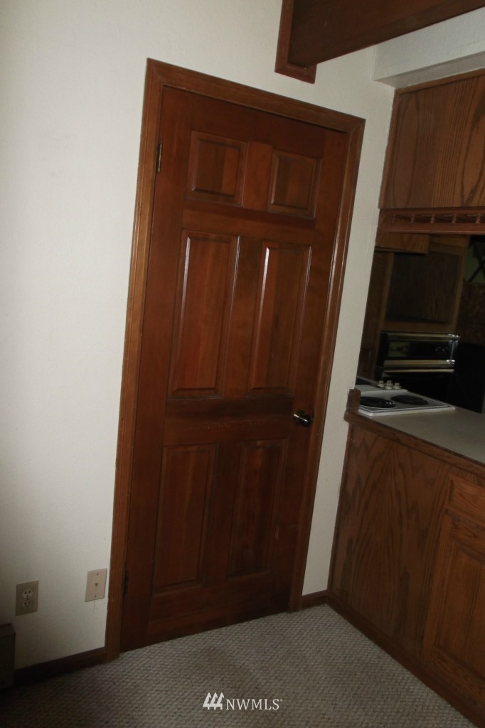 6153 Shamrock Road Maple Falls, WA 98266 - Photo 17 of 19 Gallery Image 17