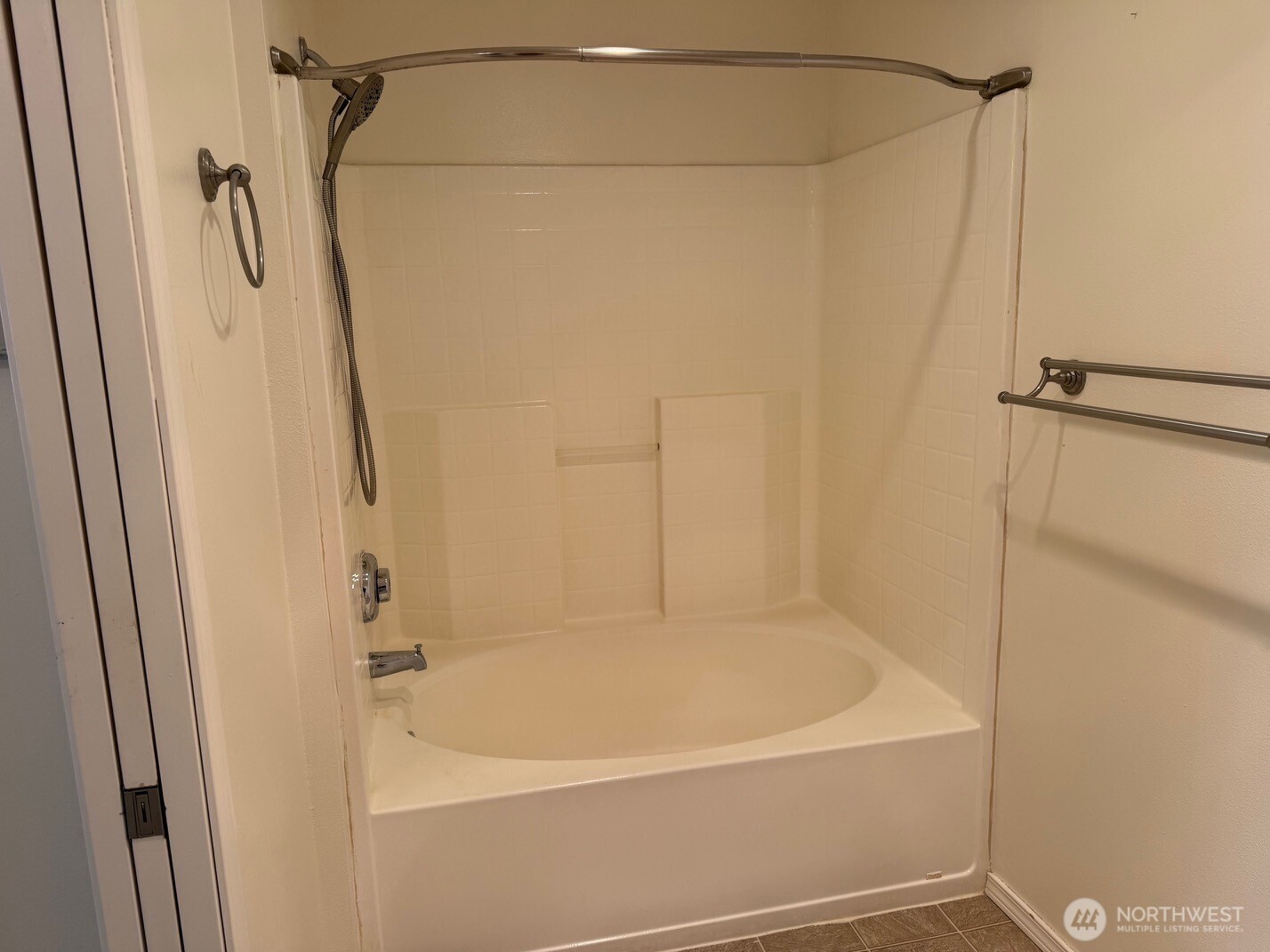 23512 55th Avenue South, Unit 16 Kent, WA 98032 - Photo 13 of 19 a bathroom with a bath tub and a shower