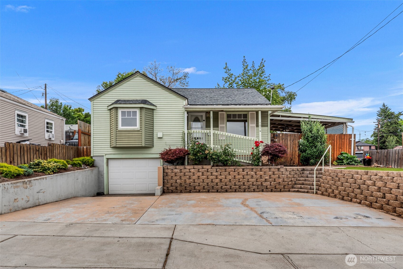 1014 South Mission Street Wenatchee, WA 98801 - Photo 1 of 40