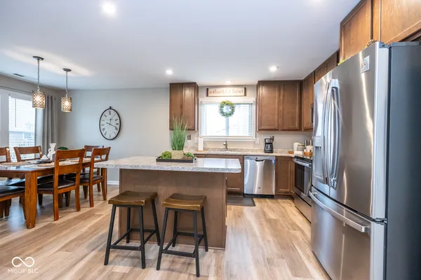 $279,900 | 647 Fresno Court, Greenfield, IN 46140