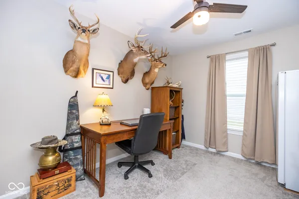 $279,900 | 647 Fresno Court, Greenfield, IN 46140