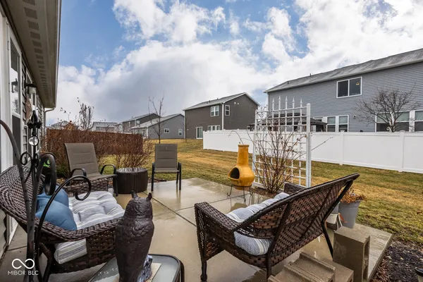 $279,900 | 647 Fresno Court, Greenfield, IN 46140